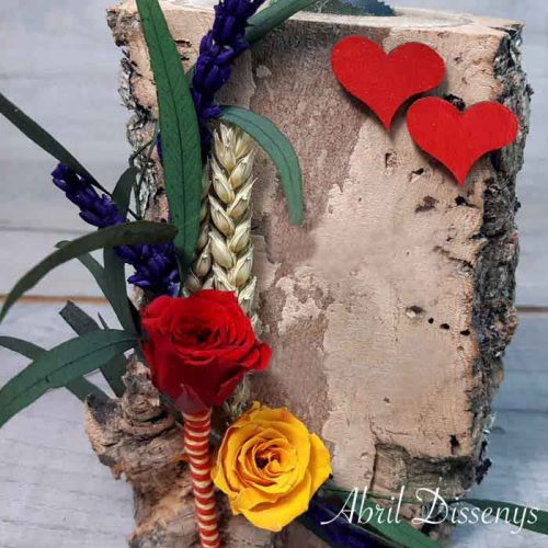 Jarrón Madera con Rosas Personalizadas