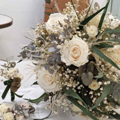18 Rosas Ramo de Novia Anna